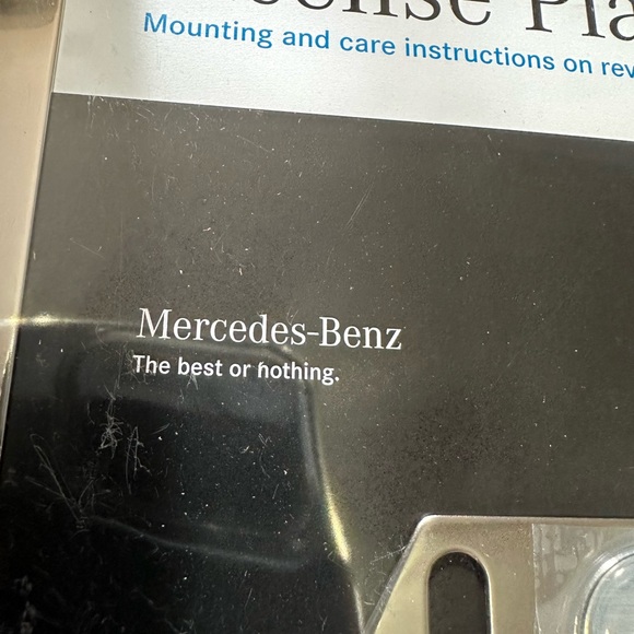 Mercedes Benz Stainless steel license plate frame authentic came from dealership - Picture 4 of 15
